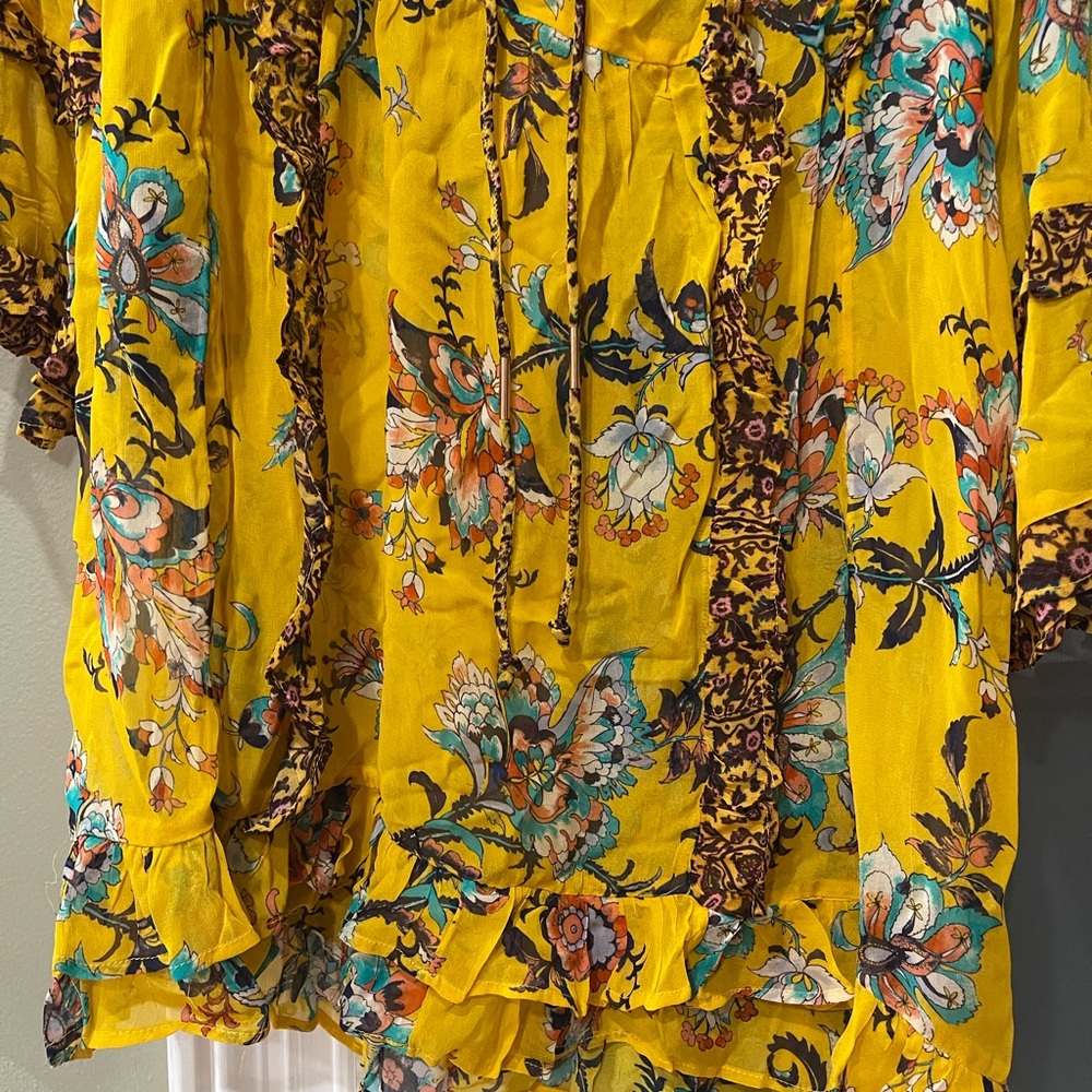 Anthropologie tunic. Sheer top. New with tags. Size L - Picture 2 of 6